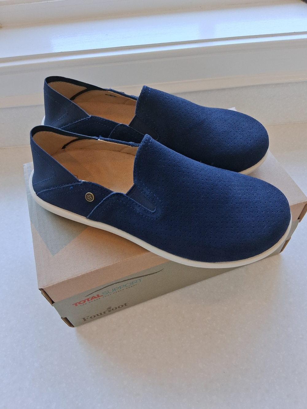 Comfort Slip-On Loafer in Navy